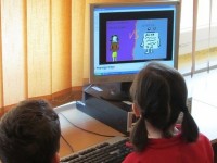Мектептердегі компьютерлер балаларға уақытша пайдалануға беріліп жатыр