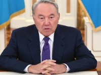 «Неге жұрт үш жиеншарымның әкесін түрмеге отырғызғанымды ұмытты?» - Назарбаев